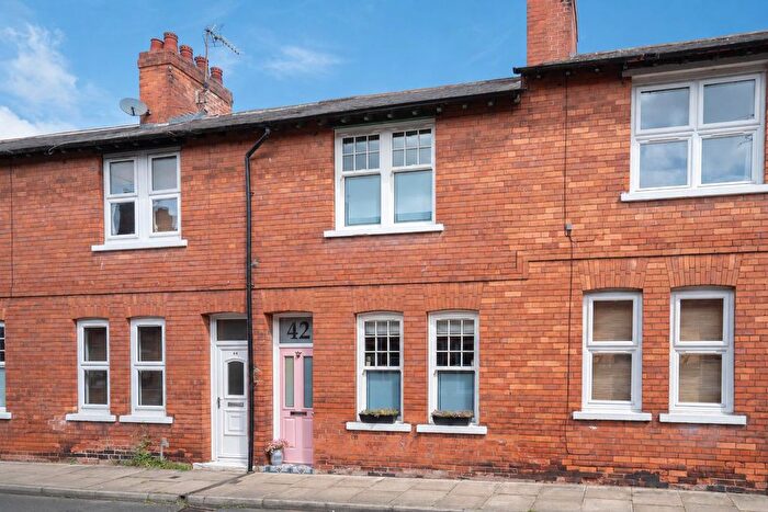 2 Bedroom Terraced House For Sale In Hartoft Street, York, YO10