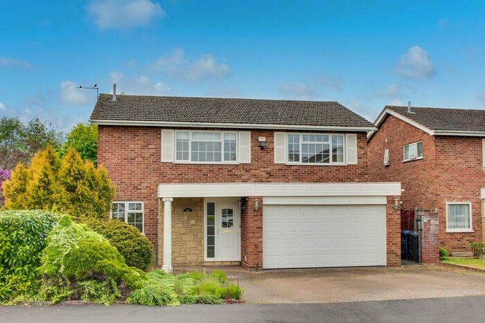 4 Bedroom Detached House To Rent In St James Road, Little Paxton, PE19