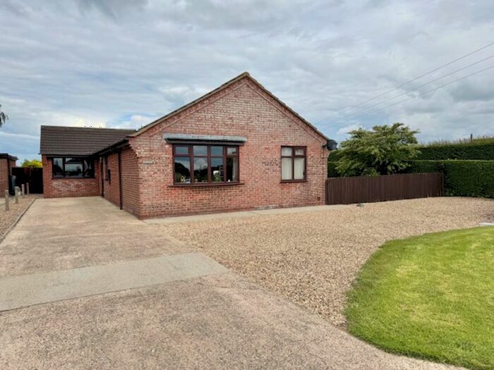 3 Bedroom Detached Bungalow For Sale In North End, Saltfleetby, Louth, LN11