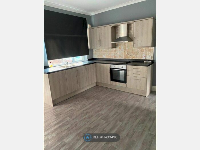 2 Bedroom Terraced House To Rent In Rectory Avenue, Castleford, WF10