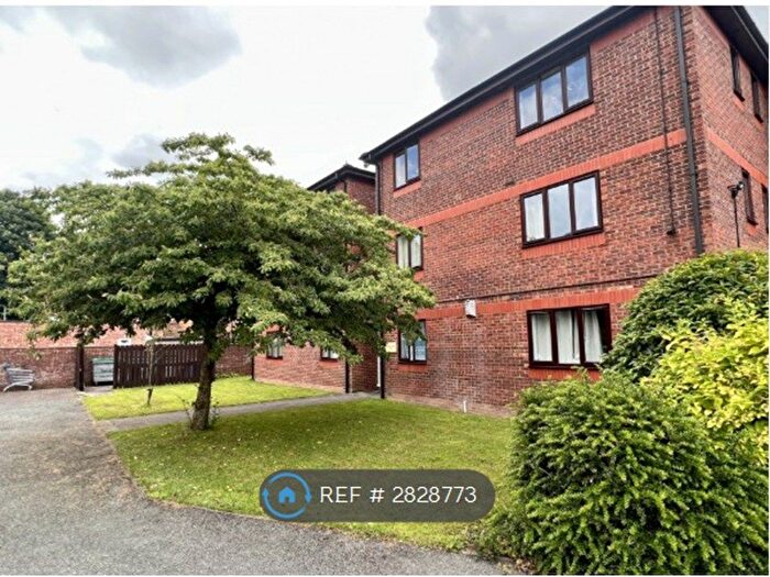 2 Bedroom Flat To Rent In Haydock Close, Chester, CH1