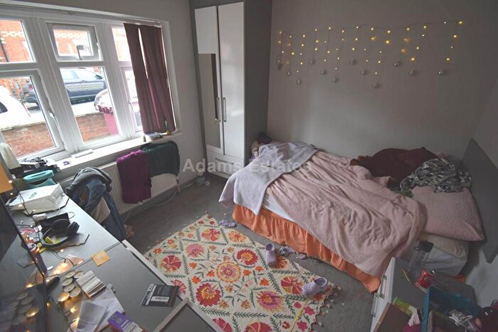 6 Bedroom Terraced House To Rent In Hatherley Road, Reading, RG1
