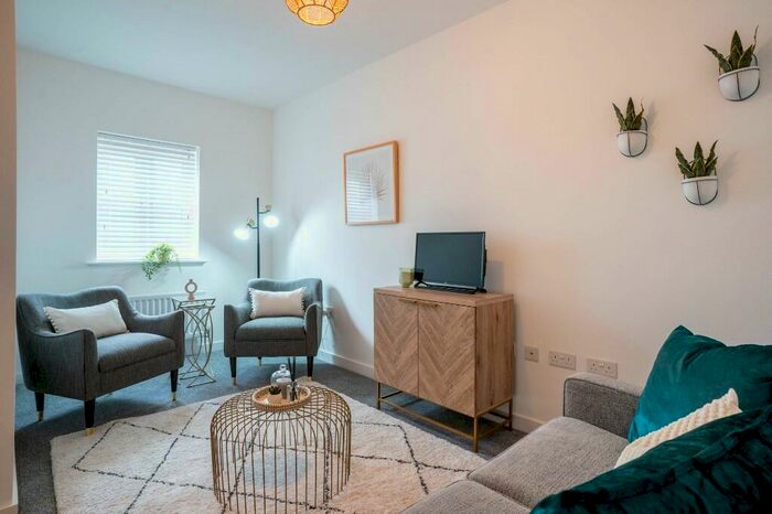 2 Bedroom Terraced House For Sale In Leicester Road, LE10
