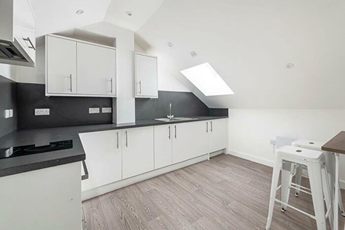 Studio To Rent In Banglo House, Lower Bristol Road, BA2