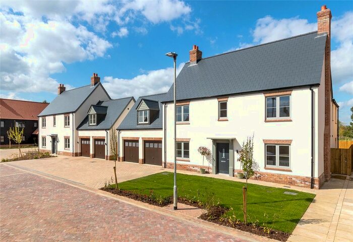 4 Bedroom Detached House For Sale In West Street, Comberton, Cambridge, Cambridgeshire, CB23