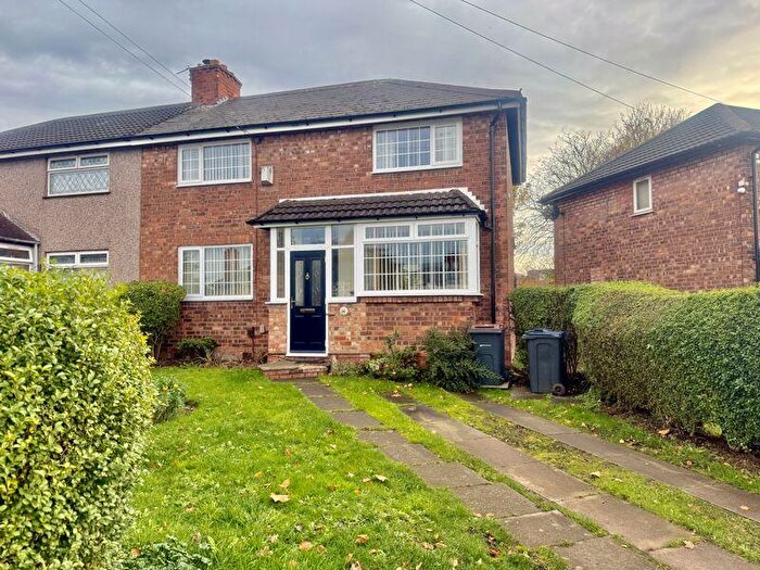 3 Bedroom Semi Detached House For Sale In Coniston Road, Birmingham, B23
