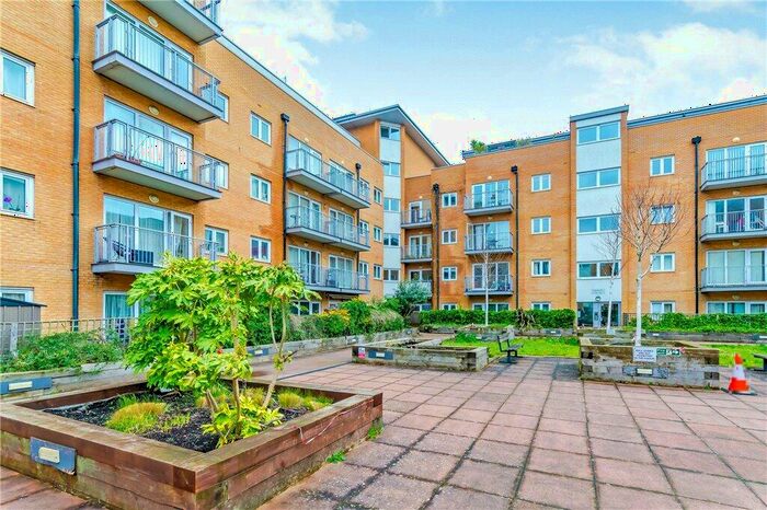 2 Bedroom Flat For Sale In Whitestone Way, Croydon, Surrey, CR0