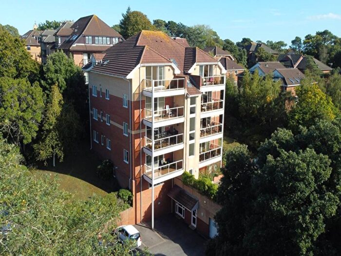 2 Bedroom Flat To Rent In Belle Vue Road, Lower Parkstone, BH14