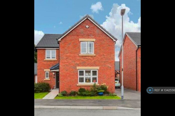 4 Bedroom Detached House To Rent In Collingwood Crescent, Swindon, SN2