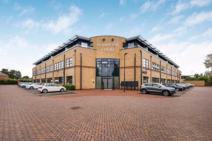 1 Bedroom Flat For Sale In Heron Drive, Langley, Slough, SL3