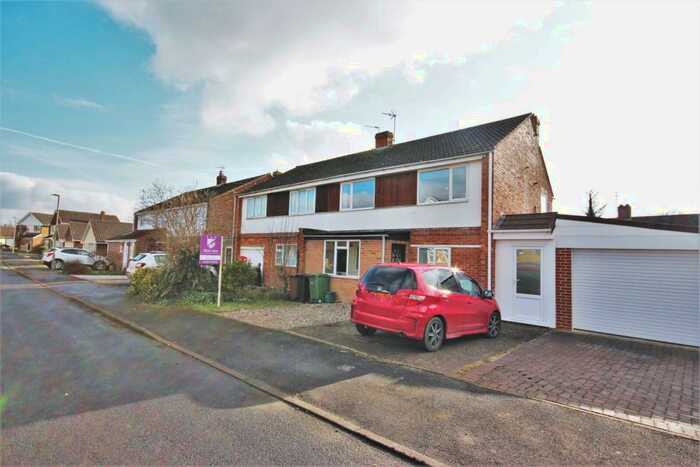 4 Bedroom Semi-Detached House To Rent In Westfield Way, Wantage, Oxfordshire, OX12