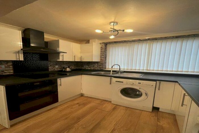 2 Bedroom Property To Rent In Keswick Road, Burnley BB10