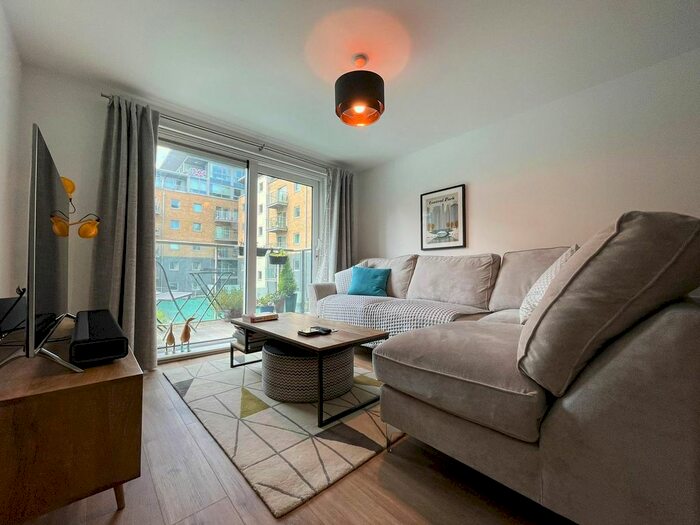 2 Bedroom Flat To Rent In Building, Argyll Road, Woolwich, London, SE18