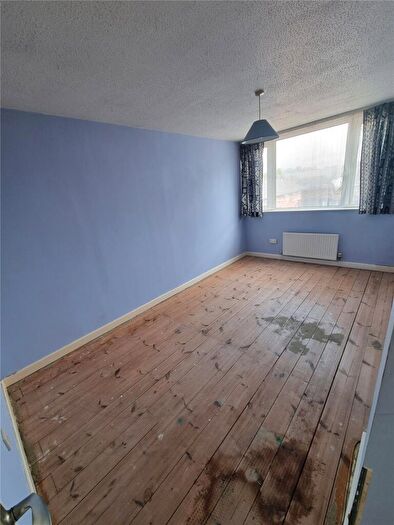 3 Bedroom Terraced House For Sale In Lynwood Terrace, King's Lynn, Norfolk, PE30