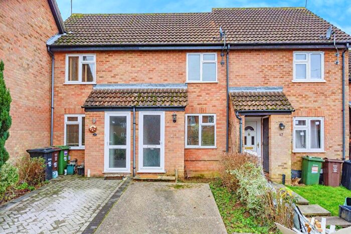 1 Bedroom Terraced House For Sale In Twyford Road, St. Albans, AL4