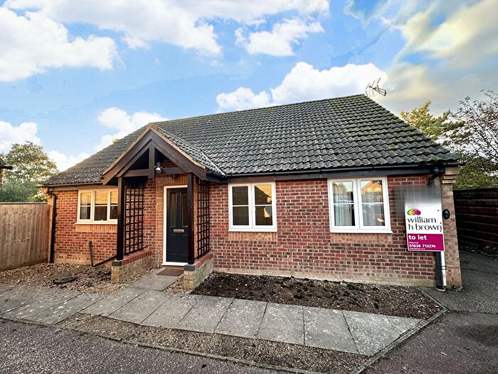 3 Bedroom Bungalow To Rent In Granville Gardens, Mildenhall, Bury St. Edmunds, IP28