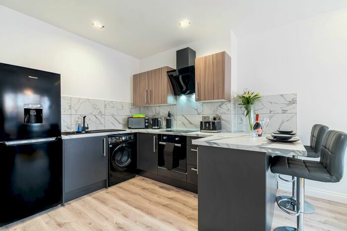 1 Bedroom Flat To Rent In Barrow Street, St Helens, WA10