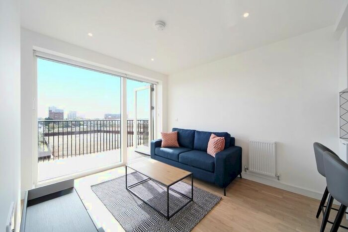 Studio For Sale In Edwin House, Accolade Avenue, Southall, UB1