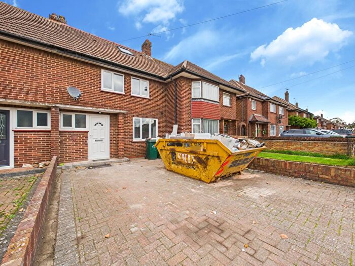 3 Bedroom Terraced House To Rent In Station Crescent, Ashford, Surrey, TW15