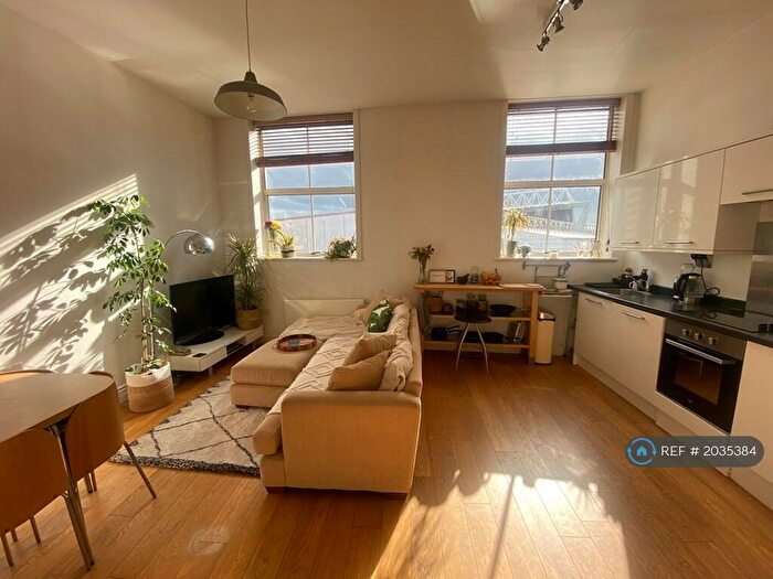 2 Bedroom Flat To Rent In Ashton, Bristol, BS3