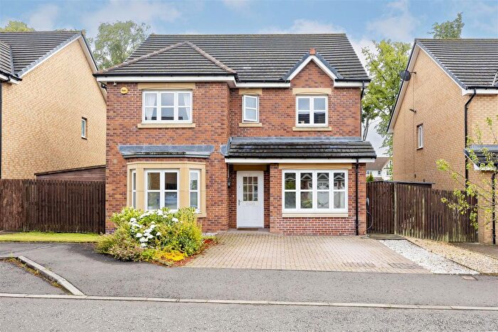 4 Bedroom Detached House To Rent In Linnet Drive, Lenzie, Kirkintilloch, G66