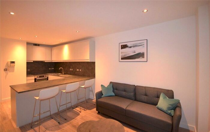 1 Bedroom Apartment To Rent In Deansgate, Manchester, M3