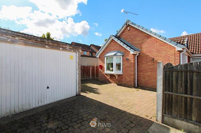 2 Bedroom Semi-Detached Bungalow For Sale In Harpenden Close, Dunscroft, Doncaster, DN7