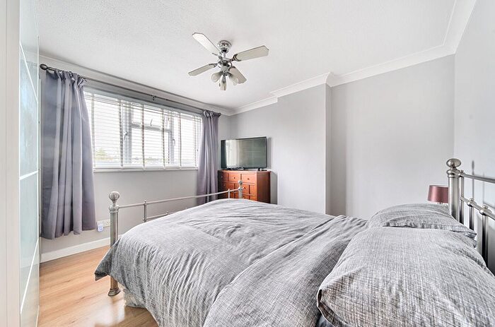 4 Bedroom Semi Detached Bungalow For Sale In Waterleat Road, Paignton, Devon, TQ3