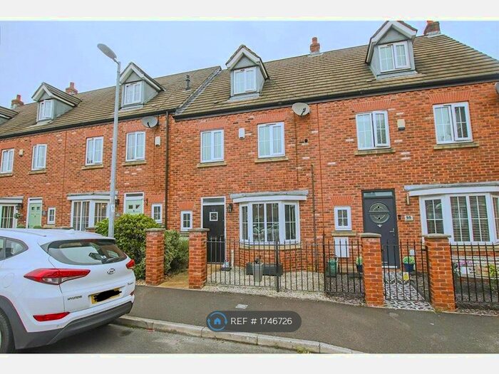 4 Bedroom Terraced House To Rent In Kilcoby Avenue, Swinton, Manchester, M27