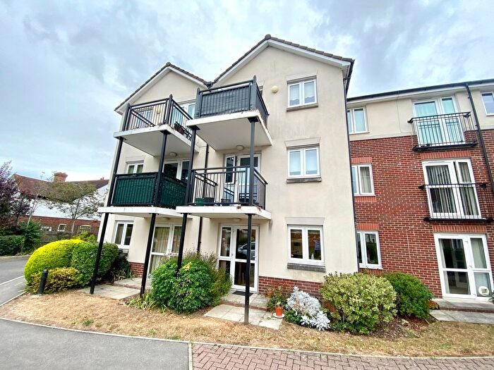 1 Bedroom Property For Sale In Faregrove Court, Grove Road, Fareham, PO16