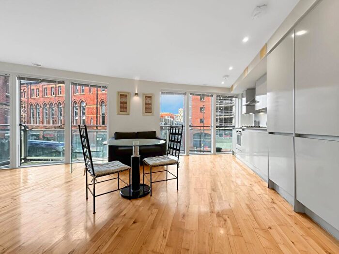 2 Bedroom Apartment To Rent In New York Street, The Ice Works, LS2