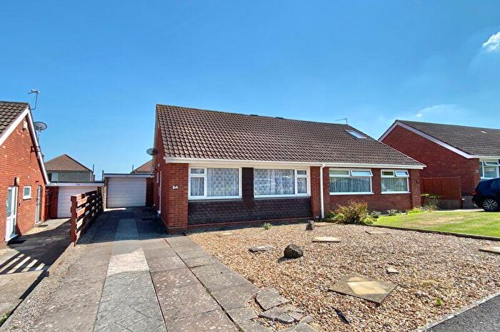 2 Bedroom Semi-Detached Bungalow For Sale In Balmoral Way, Weston-Super-Mare, BS22