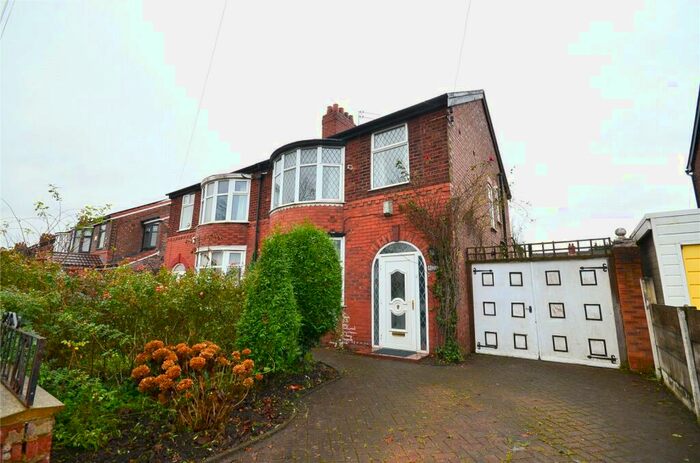 3 Bedroom Semi-Detached House To Rent In Kingsway, Burnage, Manchester, M19