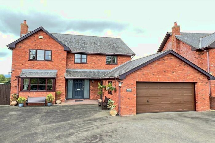 4 Bedroom Detached House For Sale In Bentley Drive, Eaton Bishop, Hereford, HR2