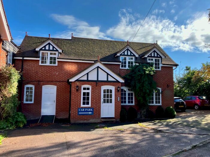 1 Bedroom Flat To Rent In Lemsford Road, St Albans, AL1