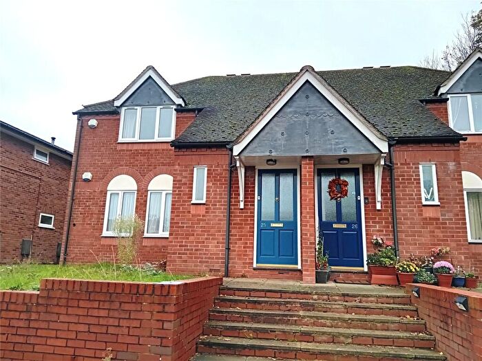 2 Bedroom Flat To Rent In Baxter Gardens, Kidderminster, DY10