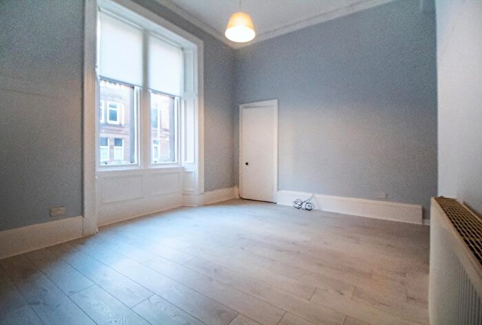 1 Bedroom Flat To Rent In Dixon Road, Queens Park, Glasgow, G42
