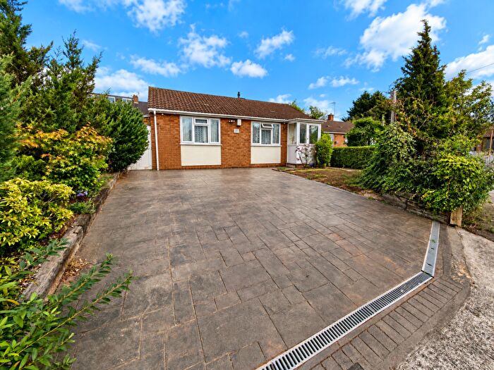 2 Bedroom Detached Bungalow For Sale In Austen Close, Pinhoe, Exeter, EX4