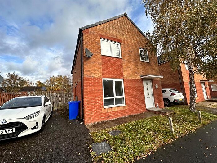 4 Bedroom Detached House For Sale In Metcombe Way, Beswick, M11