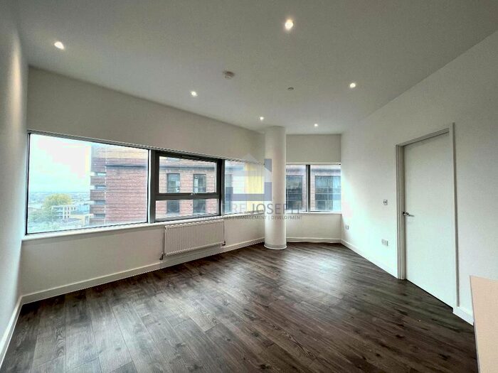 1 Bedroom Flat To Rent In Wellesley Road, West Croydon, CR0