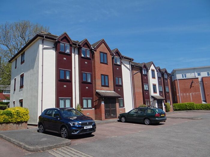 1 Bedroom Flat To Rent In Compass Point, Fareham, PO16