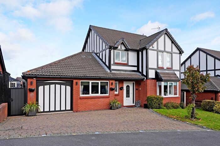 4 Bedroom Detached House For Sale In Meadow Gate Close, Sothall, Sheffield, S20