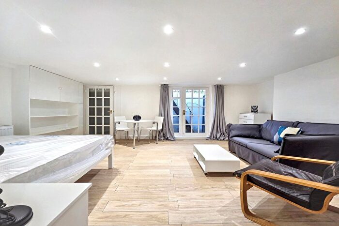 Studio To Rent In Harewood Avenue, Marylebone, London, NW1