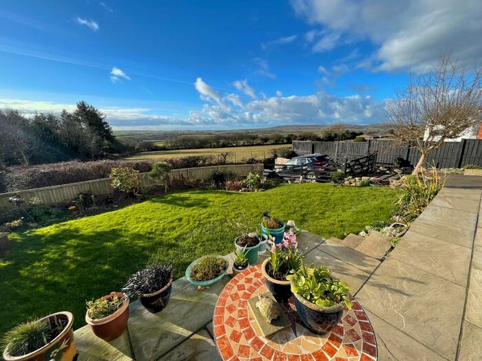 3 Bedroom Detached Bungalow For Sale In Reynoldston, Swansea, SA3