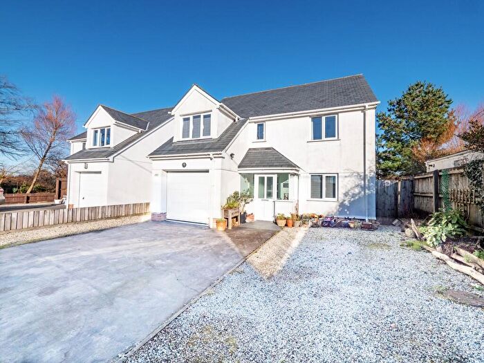 4 Bedroom Detached House For Sale In Week St. Mary, Holsworthy, EX22