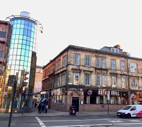 2 Bedroom Flat To Rent In North Street, Glasgow, G3