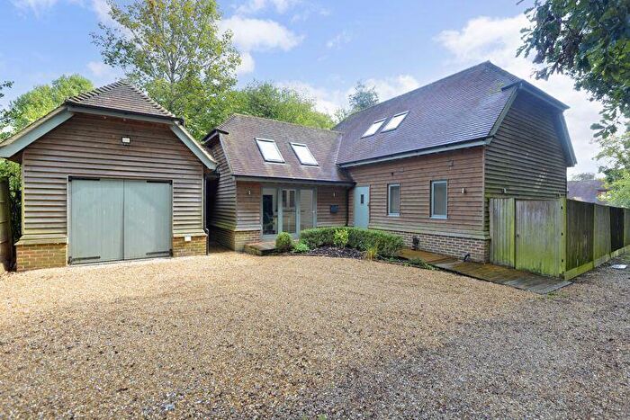 3 Bedroom Detached House For Sale In The Coach House, Billingshurst, RH14