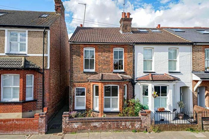 3 Bedroom End Terrace House For Sale In Kimberley Road, St. Albans, AL3