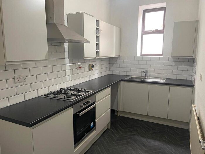 2 Bedroom Apartment To Rent In West Road, Buxton, SK17