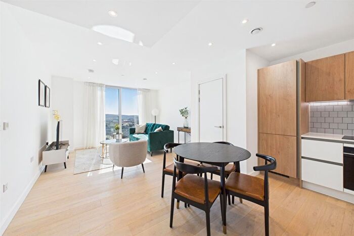 1 Bedroom Flat To Rent In The Clarendon, Watford, WD17